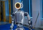 Kultowa firma od robotów Boston Dynamics zademonstrowała nową wersję Atlasa