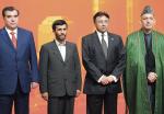 Spotkanie Szanghajskiej Organizacji Współpracy, od lewej prezydenci: Tadżykistanu – Emomali Rachmon, Iranu – Mahmud Ahmadineżad, Pakistanu – Pervez Musharraf i Afganistanu – Hamid Karzai. Szanghaj, 15 czerwca 2006 r.