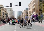 W Warszawie ponad 100 tys. rowerzystów przekraczało w ubiegłym roku w ciągu doby granicę centrum miasta