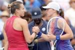 Aryna Sabalenka w drodze po zwycięstwo w Cincinnati pokonała Igę Świątek MATTHEW STOCKMAN / GETTY IMAGES NORTH AMERICA