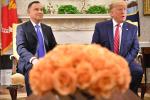 Andrzej Duda nigdy nie ukrywał sympatii do Donalda Trumpa. Na zdjęciu spotkanie: polityków w Waszyngtonie, czerwiec 2019 r.