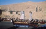 Widowiska w Pasargadach oraz Persepolis, zorganizowane z rozkazu szacha Pahlawiego z okazji 2500. rocznicy założenia Imperium Perskiego, pochłonęły od 100 do 200 mln dolarów
