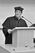 Rita Süssmuth w 2018 r. otrzymała doktorat honoris causa Uniwersytetu Rzeszowskiego