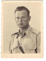 Edmund Król – zdjęcie wykonane w Tel Awiwie 11 lipca 1942 r.