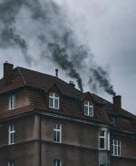 Osiągnięcie celu, jakim jest pozbycie się nieefektywnych źródeł ocieplania budynków do 2032 r., wymagałoby wymiany 300-400 tys. kotłów