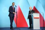 Stowarzyszenie Rozwój Plus założone przez byłego premiera Mateusza Morawieckiego (z lewej) stało się powodem ostrego konfliktu w partii Jarosława Kaczyńskiego