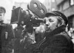 Andrzej Wajda na planie filmu „Ziemia obiecana”, 1974 r.