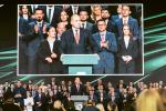 W kampanii wyborczej Rumen Radew obiecywał przegonić złodziei, demonstrował siłę i zdecydowanie, królował na TikToku. Na zdjęciu podczas wiecu w Sofii 16 kwietnia, trzy dni przed wyborami