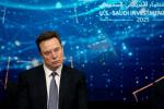 Elon Musk (z lewej) chce przeprowadzić gigantyczną ofertę akcji spółki kosmicznej SpaceX. Jego rywal Sam Altman przygotowuje debiut giełdowy OpenAI
