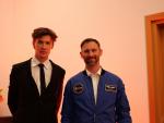 Od lewej Patryk Krupiński, Klub Prasowy SGH, i dr Sławosz Uznański-Wiśniewski, polski astronauta projektowy ESA