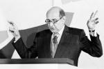 Allan Bloom (1930–1992) – amerykański filozof polityczny. Światową sławę przyniosła mu książka „Umysł zamknięty”