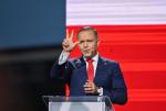 Karol Nawrocki rok po wygranej pozostaje najpopularniejszym polskim politykiem