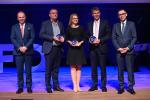 Nagrody specjalne kapituły otrzymali: Marcin Węgłowski – Budimex; Marta Wrochna-Łastowska – Grupa Żabka, oraz Michał Zasępa – Kruk. Na zdjęciu także: Mikołaj Rytel (partner zarządzający Assurance – EY Polska) oraz Wojciech Kuśpik (prezes Grupy PTWP)