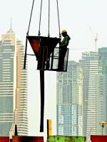 Dubaj  szczyci się najwyższym tempem realizacji inwestycji. Buduje się tu non stop