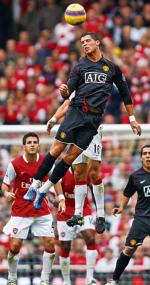 <Cristiano Ronaldo w meczu z Arsenalem strzelił czwartego gola w lidze. Manchester nie utrzymał jednak zwycięstwa do ostatniego gwizdka