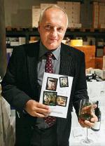 Krzysztof Kowalski promuje swoją trzecią książkę poświęconą kulturze picia wina
