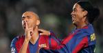 Thierry Henry i Ronaldinho to według hiszpańskiej prasy gwiazdy, które powoli gasną. Jeśli Barcelona chce wygrać Ligę Mistrzów, musi stawiać na młodzież
