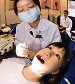 Simroid umożliwia szkolenie młodych dentystów i naukę rozpoznawania oznak bólu pacjenta
