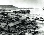 Wyładunek żołnierzy i sprzętu wojskowego na plaży „czerwonej” pod Inczhon
