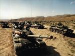 Kolumna sowieckich czołgów w Afganistanie