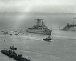 Okręty brytyjskie opuszczają port  w Portsmouth