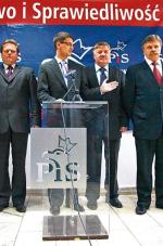 Krzysztof Putra i Krzysztof Jurgiel od lat są wpływowymi postaciami w PiS. Ostatnio błyskotliwą karierę w partii robią też Jarosław Zieliński 