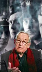 Andrzej Wajda podczas poniedziałkowej konferencji powiedział, że dzięki nominacji do Oscara „Katyń” znalazł się w gronie najważniejszych filmów 2007 roku