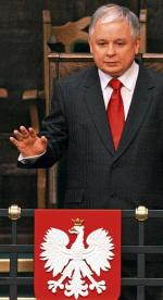 Lech Kaczyński chce być szczególnie aktywny w dziedzinie polityki społecznej i historycznej. Na zdjęciu – podczas pierwszego posiedzenia Sejmu tej kadencji 5 listopada 2007 roku 
