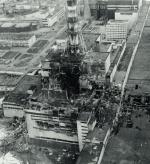 Do katastrofy elektrowni atomowej w Czarnobylu doszło 26 kwietnia o 1.24 po północy. Do dziś wydarzenie to uważane jest za największą w świecie – również pod względem psychologicznym – awarię reaktora jądrowego