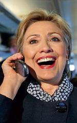 Kampania Hillary Clinton odbywa się także przez telefon