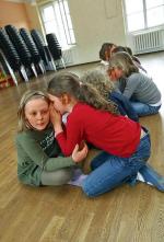 W płatnych szkołach  dzieci mają  dużo więcej dodatkowych zajęć. Na zdjęciu lekcja tańca w Społecznej Szkole Podstawowej nr 4  im. Juliusza Słowackiego  w Krakowie