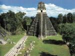 Świątynia Majów w Tikal (Gwatemala)
