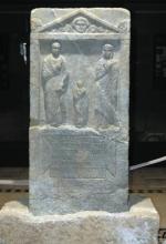 Stela nagrobna rzymskiej rodziny z Adrianopola, koniec IV w. n.e.