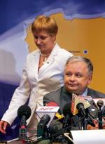 Lech Kaczyński i Anna Fotyga podczas negocjacji w Brukseli w czerwcu ubiegłego roku 