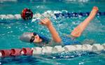 Trzy razy w tygodniu do końca roku na sześciu pływalniach w różnych dzielnicach niepełnosprawni ruchowo będą mogli uczyć się pływania lub doskonalić tę umiejętność