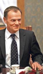 Trzy czwarte Polaków jest zdania, że Donald Tusk godnie reprezentuje nasz kraj