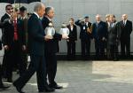 Prezydent Izraela Szymon Peres i prezydent Polski Lech Kaczyński wspólnie uczcili pamięć bohaterów getta warszawskiego