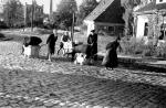 Niemiecka rodzina opuszcza Bolesławiec, 1947 r.