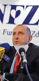 Prezes NFZ Jacek Paszkiewicz musi się zastanowić nad przesunięciem terminu wprowadzenia zmian 