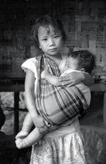 Dzieci bez przyszłości - Birma
