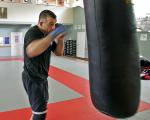 Paweł Nastula trenuje przed walką w swoim klubie (Nastulia Judo Fitness Club) na Bielanach