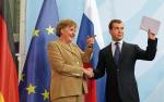 Angela Merkel i Dmitrij Miedwiediew cieszyli się z odblokowania negocjacji w sprawie porozumienia UE – Rosja