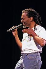 Bobby McFerrin. Jego żywiołem jest spontaniczność