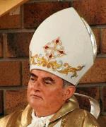 abp Henryk Hoser