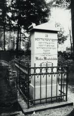 Grób Mojżesza Mendelssohna na nieistniejącym dzisiaj cmentarzu w Berlinie