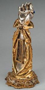  Relikwiarz ręki św. Stanisława (srebro złocone, szafir), środkowa Europa, pocz. XVI w.