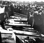 Pogrzeb ofiar napadu UPA na kolonię Katerynówka na Wołyniu