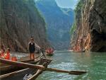 Rzeka Jangcy  i zbudowana na niej Tama Trzech Przełomów są w filmie Yunga Changa symbolem współczesnych Chin 