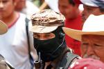 Subcomandante Marcos nosi kominarkę, by pokazać, że reprezentuje każdego Indianina