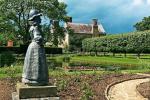 Stary dom Rudyarda Kiplinga stoi w pięknie utrzymanym parku
